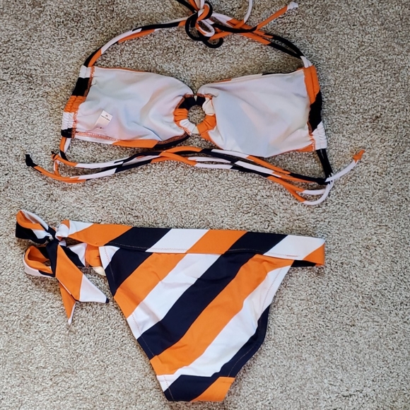 VS Tiger Stripe Bikini - Picture 4 of 4